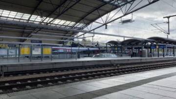エアフルト中央駅　Erfurt Hbf Erfurt central station